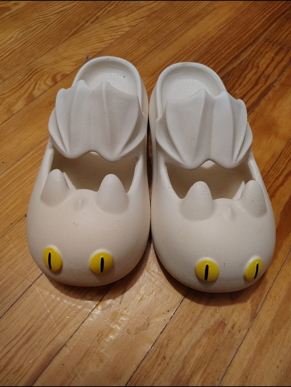 White Cat-Eye Slip-On Clog Shoes